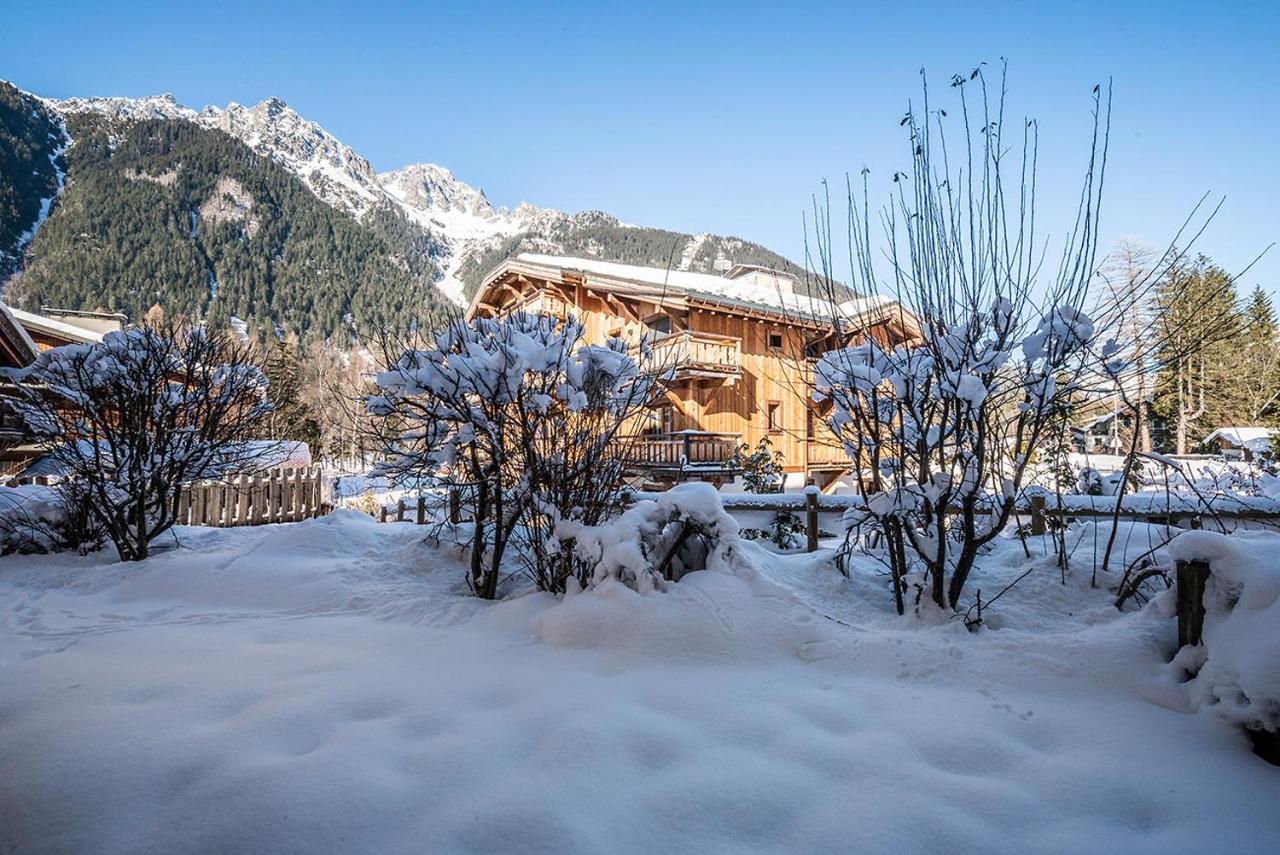 Eden Hotel, Apartments And Chalet Chamonix Les Praz Esterno foto