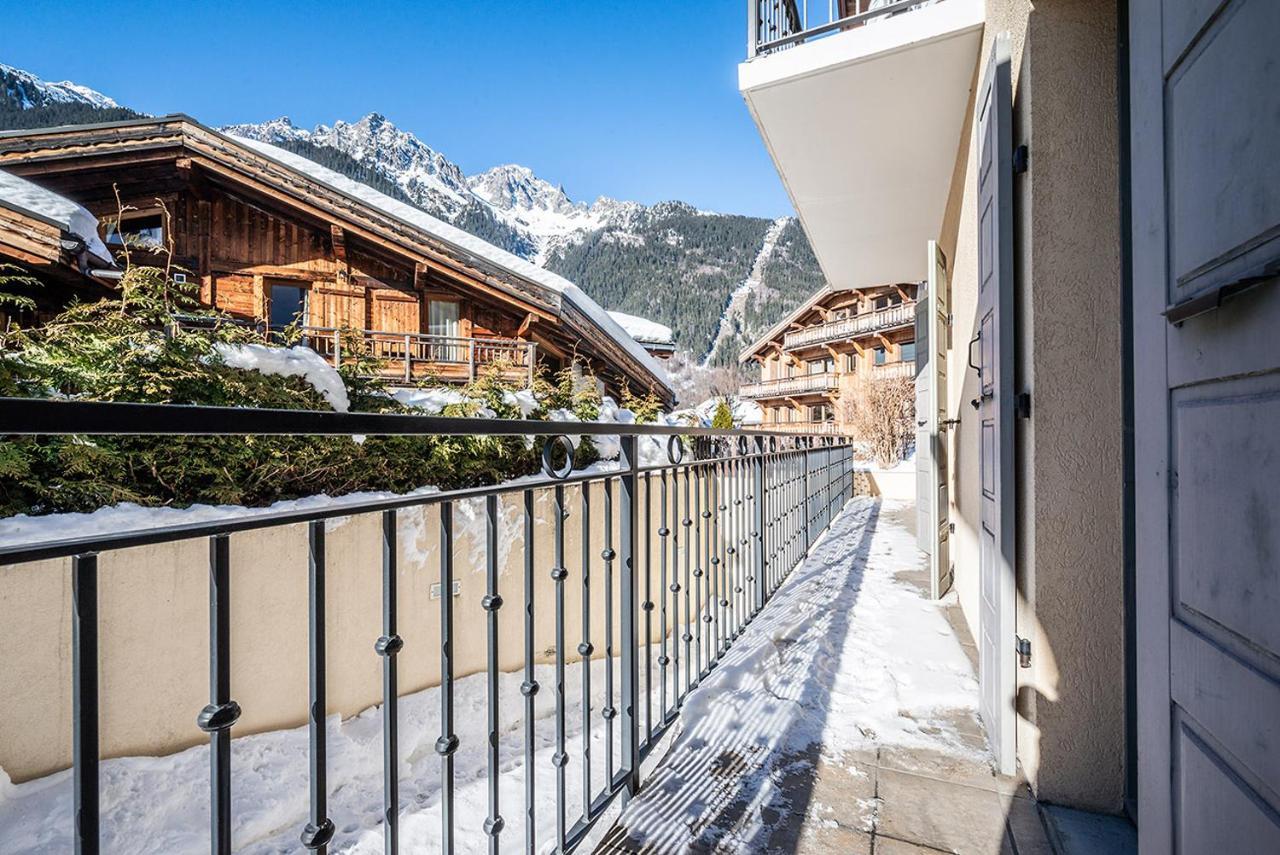 Eden Hotel, Apartments And Chalet Chamonix Les Praz Esterno foto