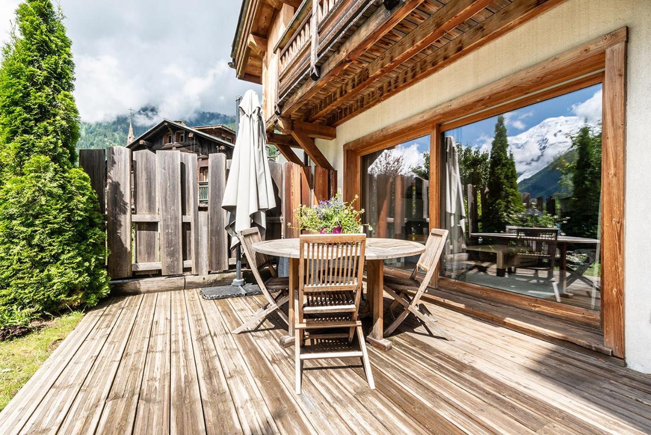 Eden Hotel, Apartments And Chalet Chamonix Les Praz Esterno foto